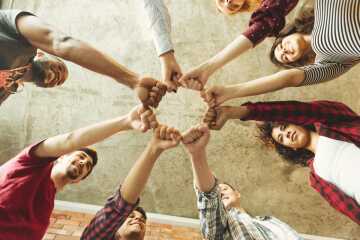 2 things that make the biggest difference when it comes to building a cohesive team 